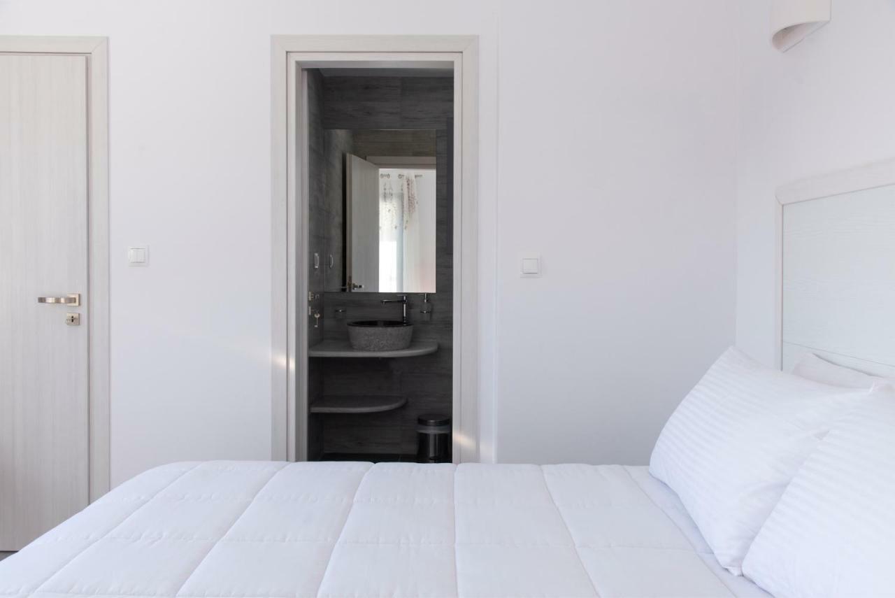 Paros Elitas Villas Экстерьер фото